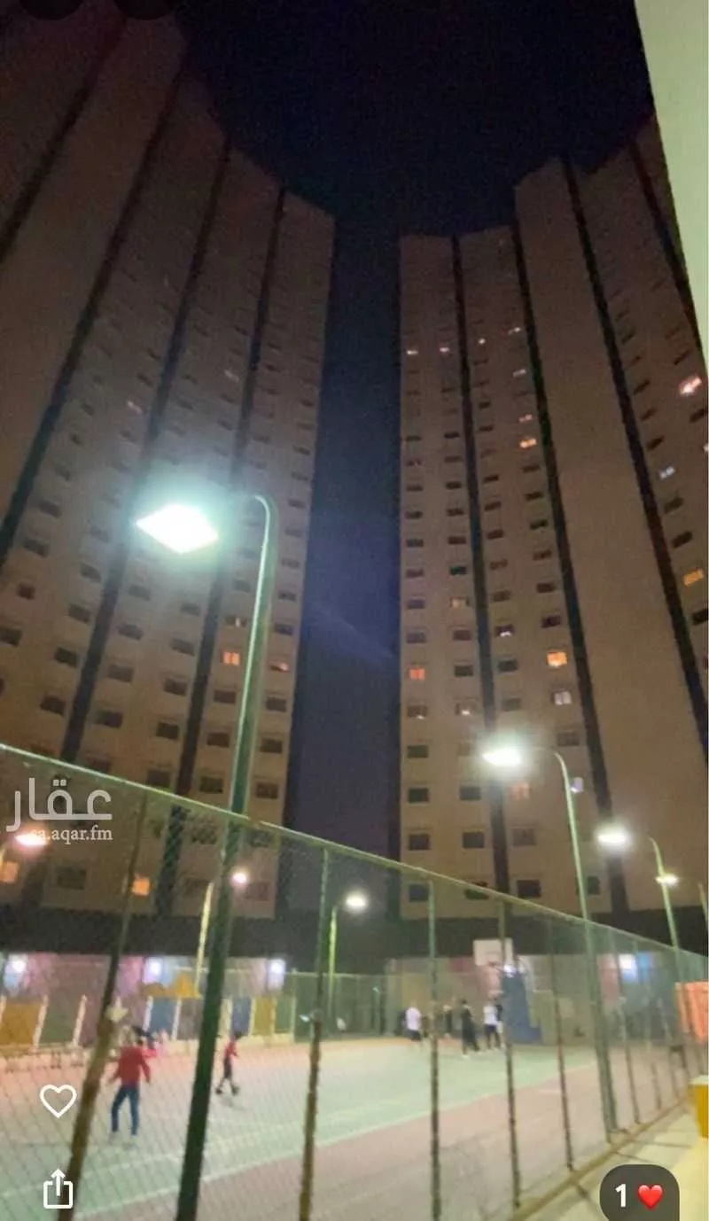 شقة 2 غرف في الديرة 8