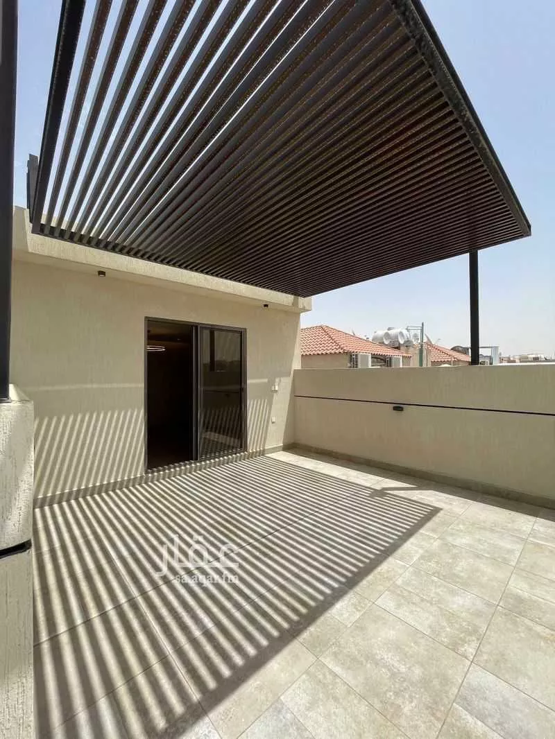 دور 4 غرف في العليا 15