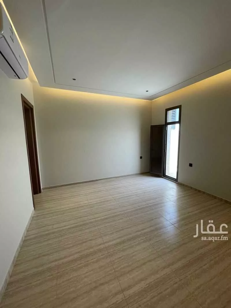 دور 4 غرف في العليا 8