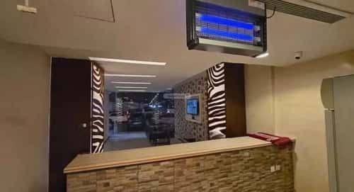 محل 104 م² في الفيصلية 4