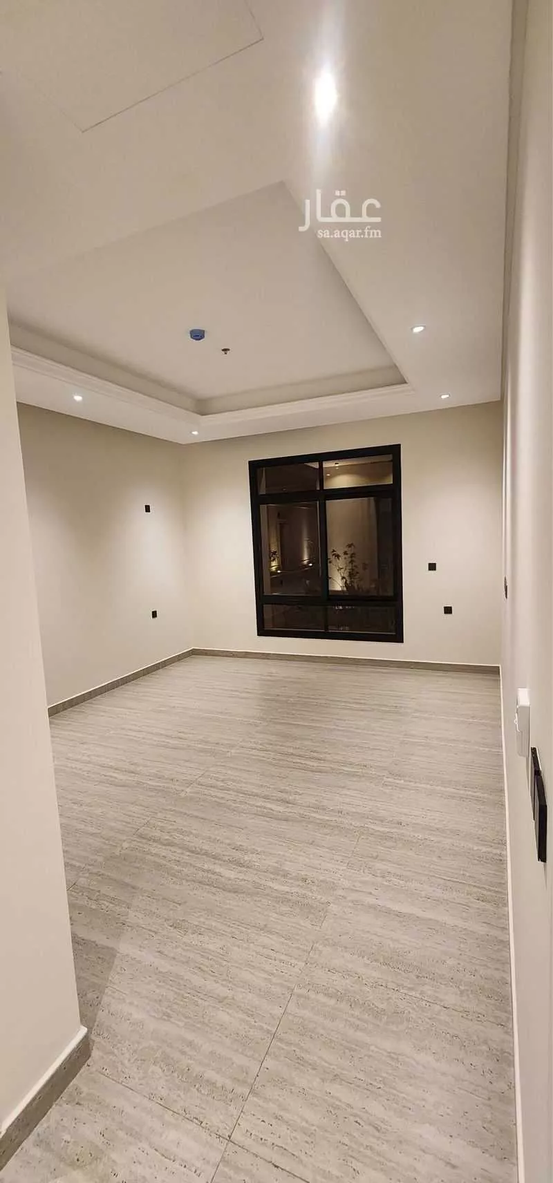 شقة 3 غرف في العقيق 11