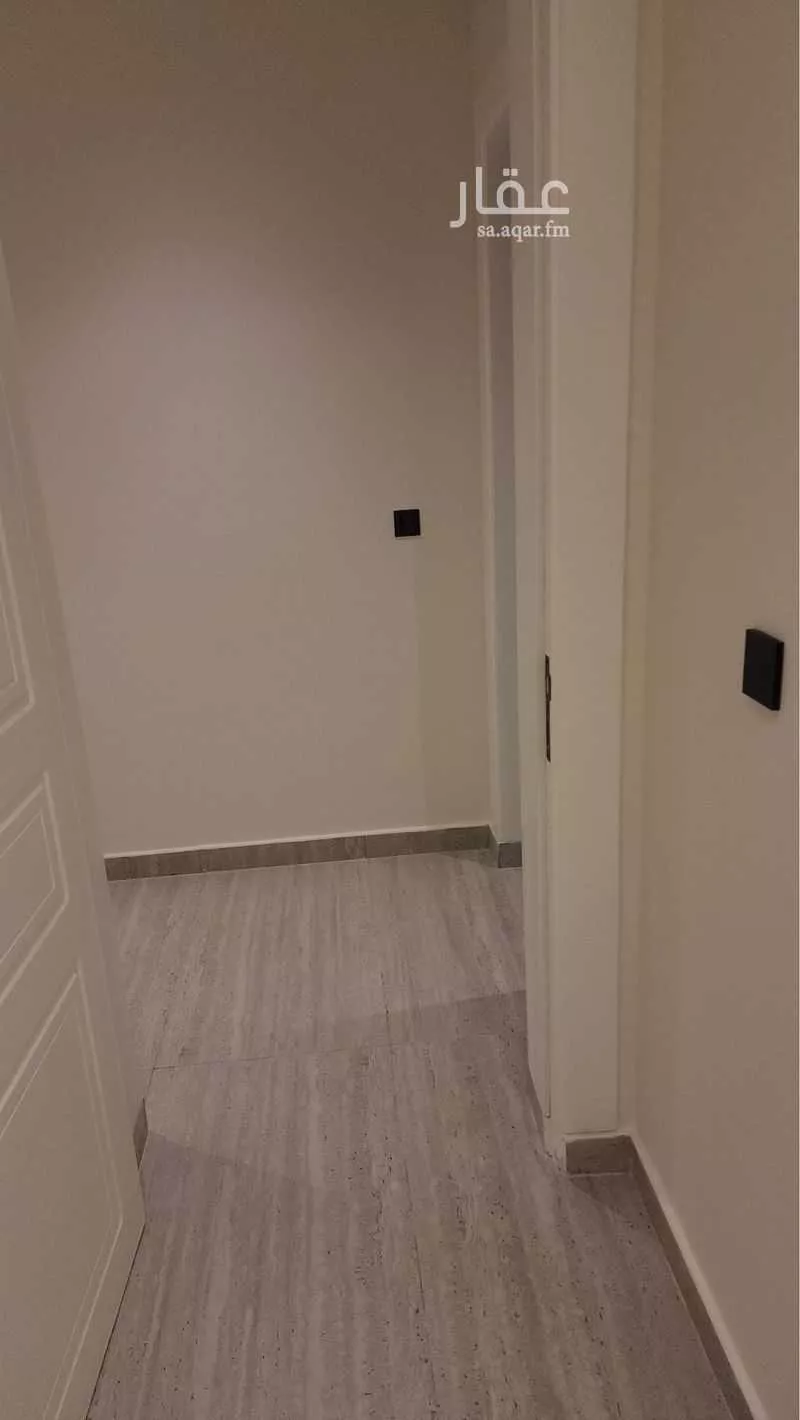 شقة 3 غرف في العقيق 9