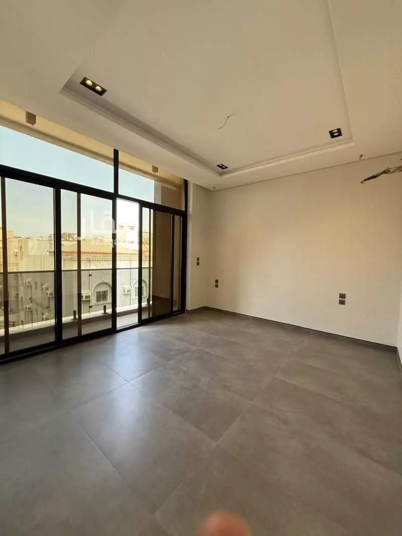 4 bedroom apartment in Al Zahra 8