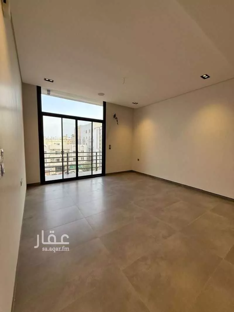 4 bedroom apartment in Al Zahra 10
