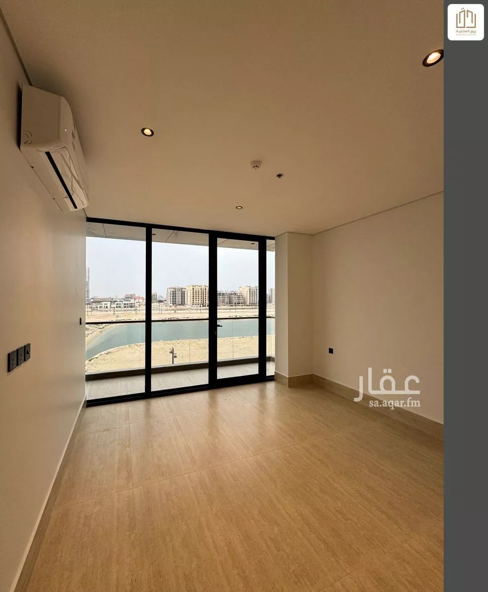 شقة 3 غرف في الخور 7