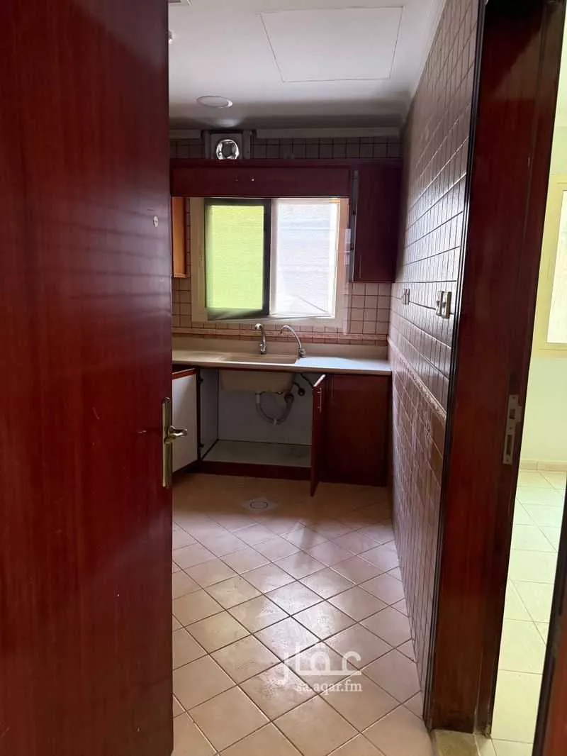 2 bedroom apartment in Al Bandariyah 8