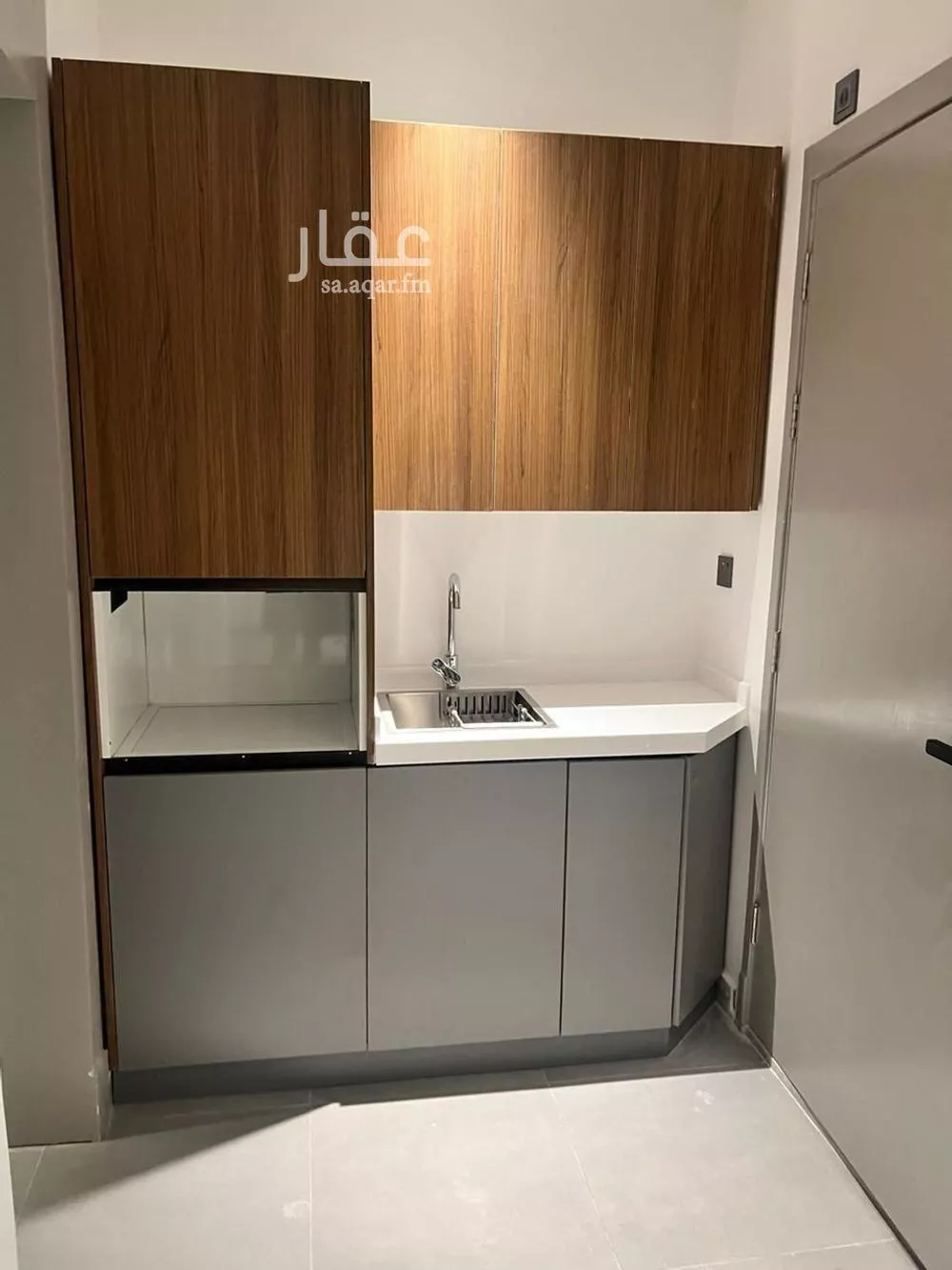 عمارة 348 م² في الراكة الجنوبية 3