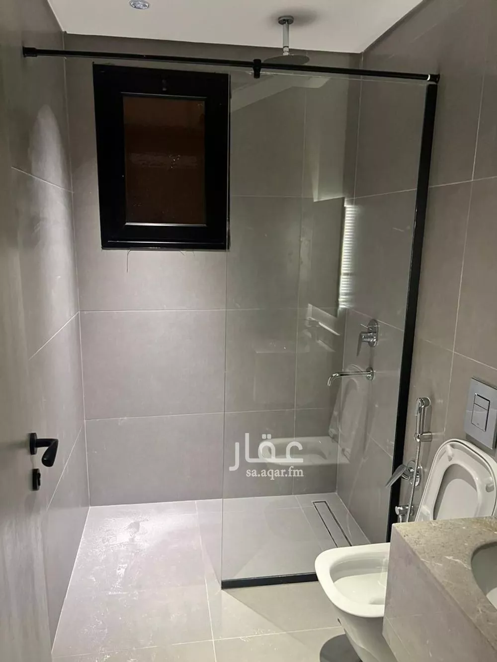 عمارة 348 م² في الراكة الجنوبية 5