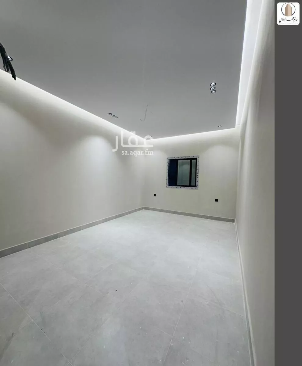 شقة 4 غرف في الروضة 6