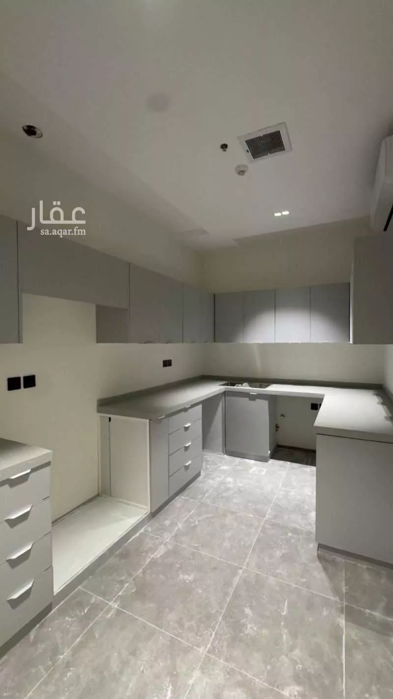شقة 2 غرف في العارض 11