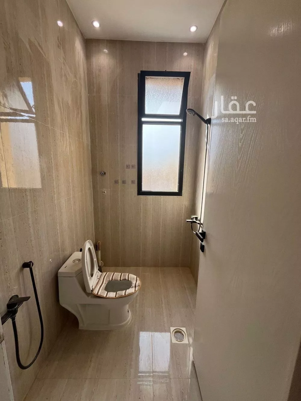 شقة 3 غرف في الجنادرية 23