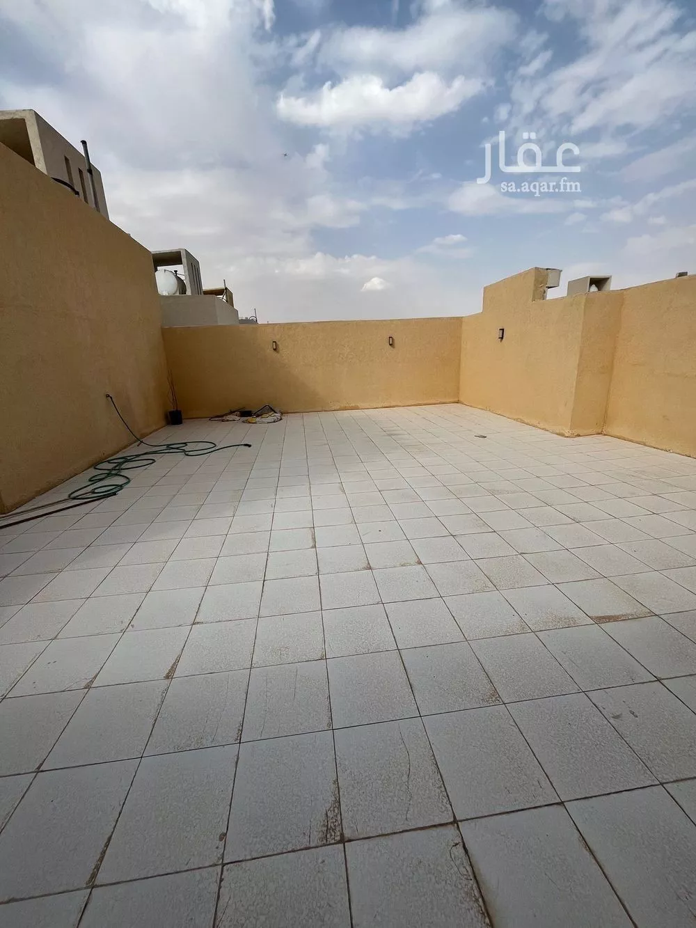 شقة 3 غرف في الجنادرية 24