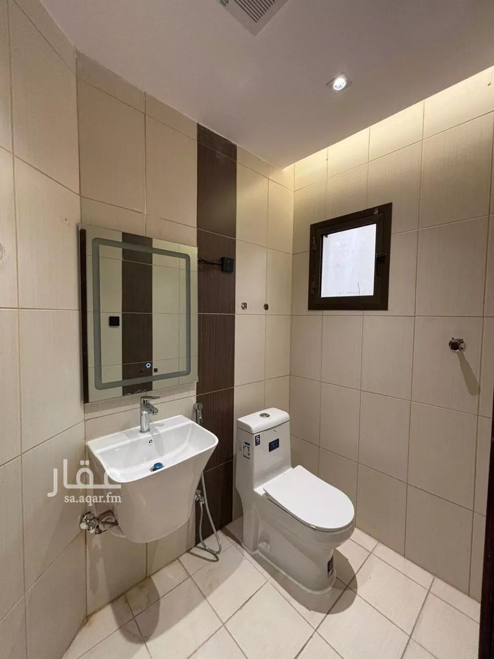 شقة 3 غرف في القصور 8