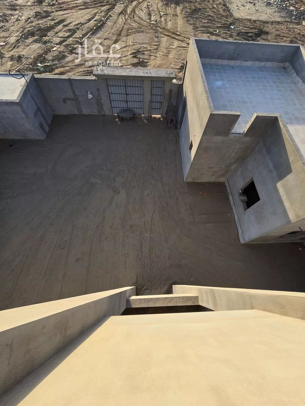 900 sqm building in Az Zomorod 7