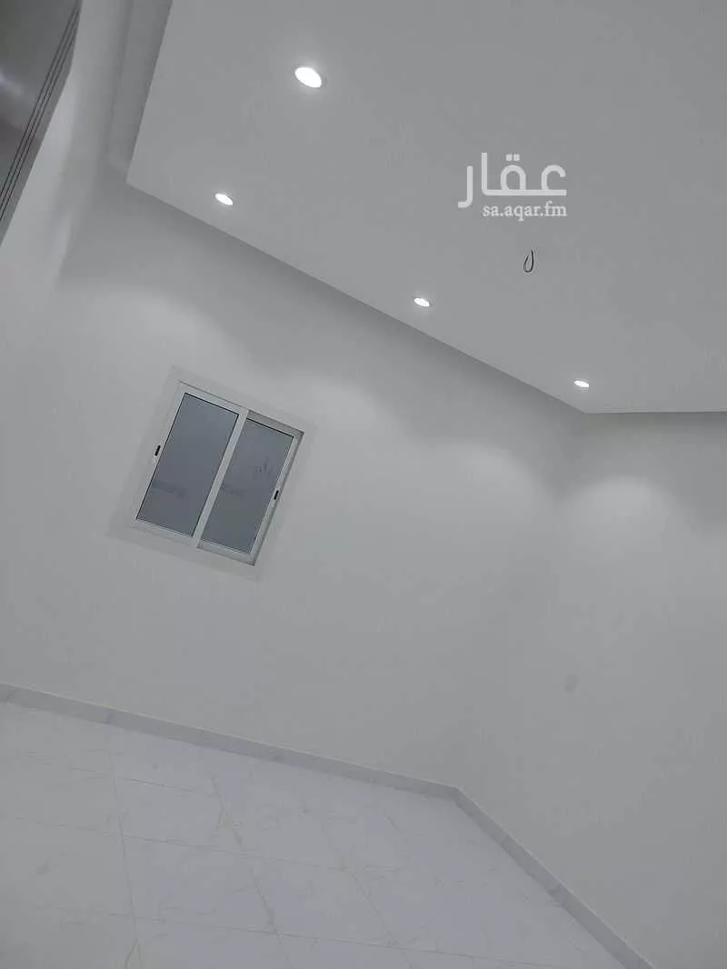 شقة 5 غرف في الملك فهد 6