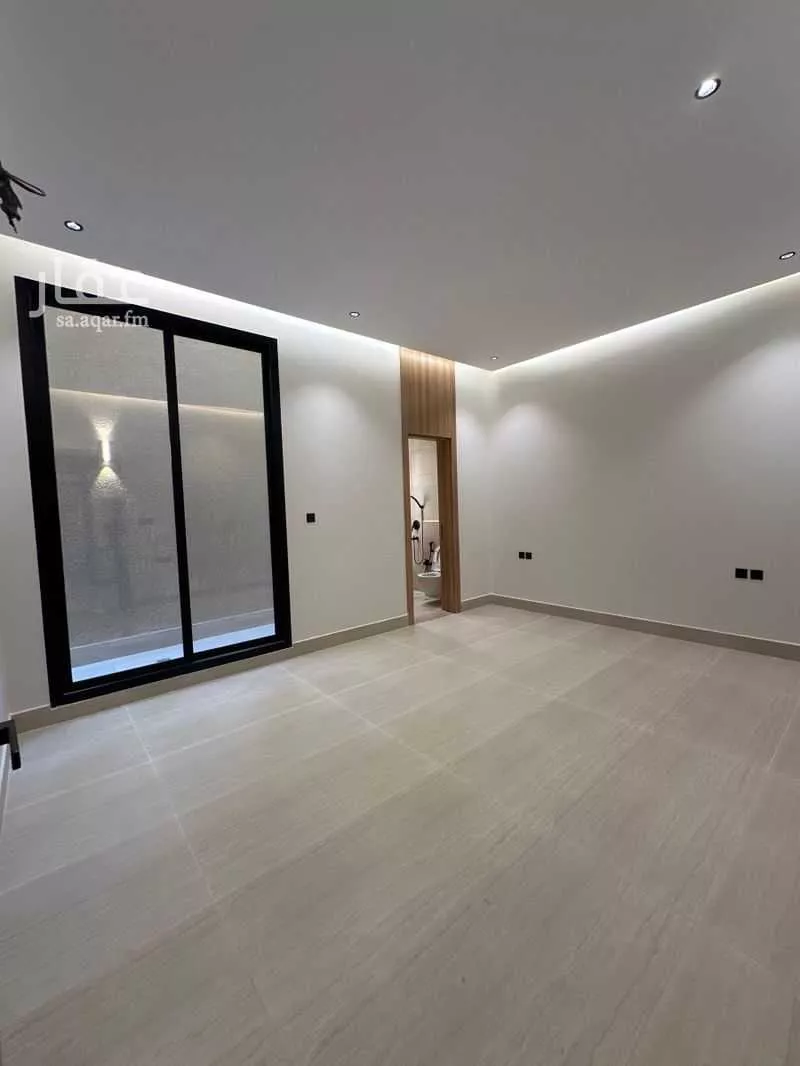 3 bedroom floor in Al Qairawan 7