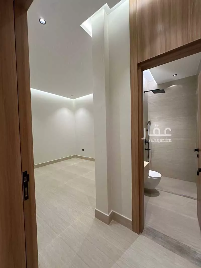 3 bedroom floor in Al Qairawan 8