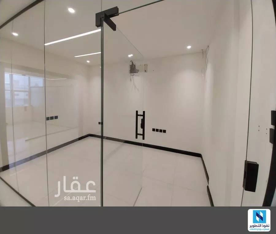 مكتب 76 م² في الملقا 7