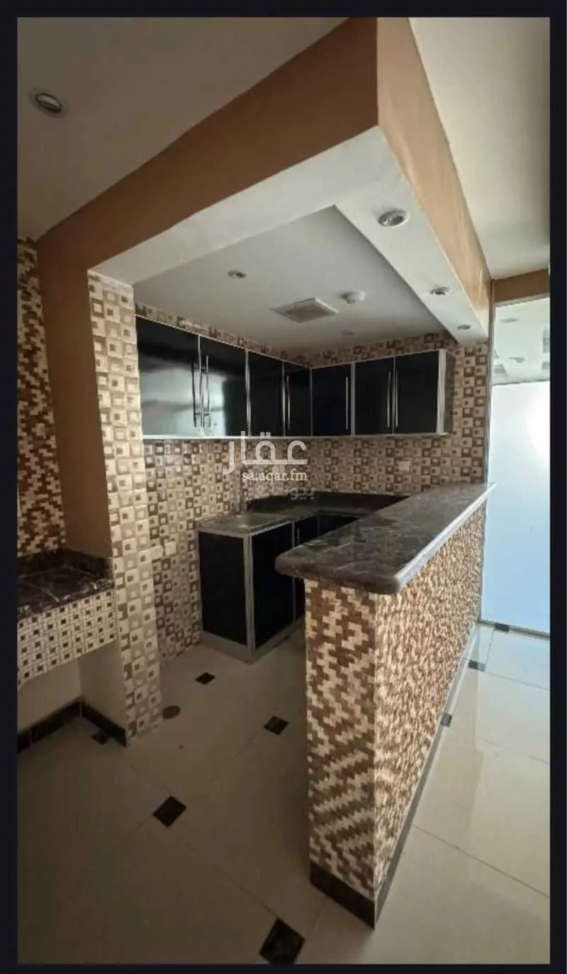 مكتب 1050 م² في الملقا 2