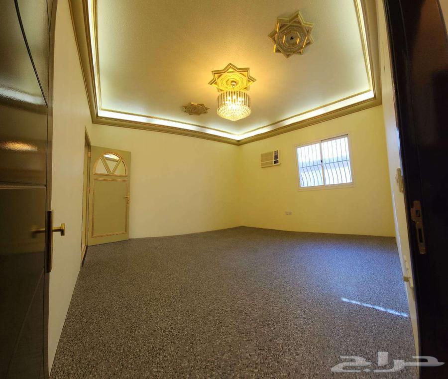 شقة 5 غرف في الأندلس 7