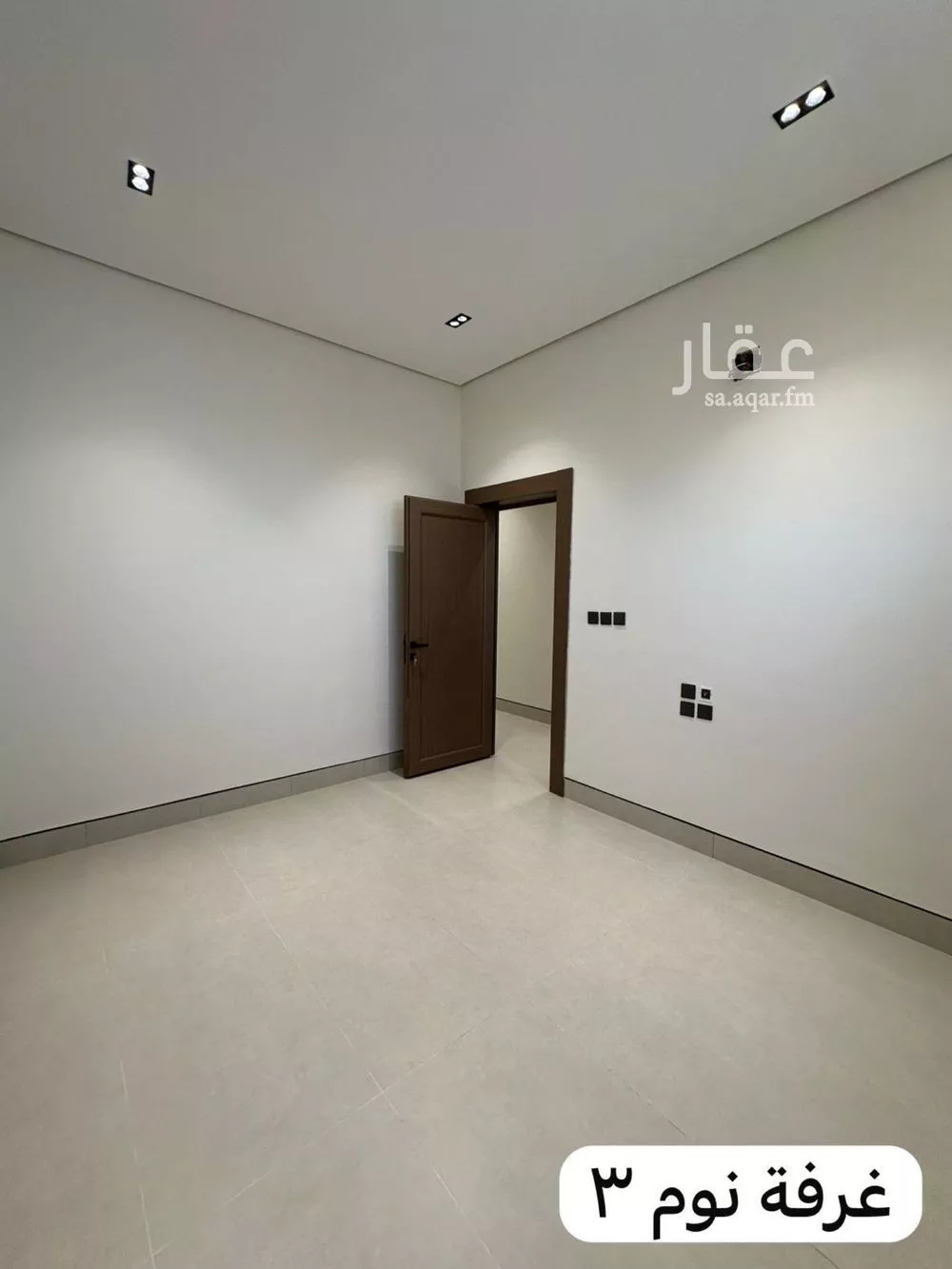 دور 4 غرف في الروابي 15