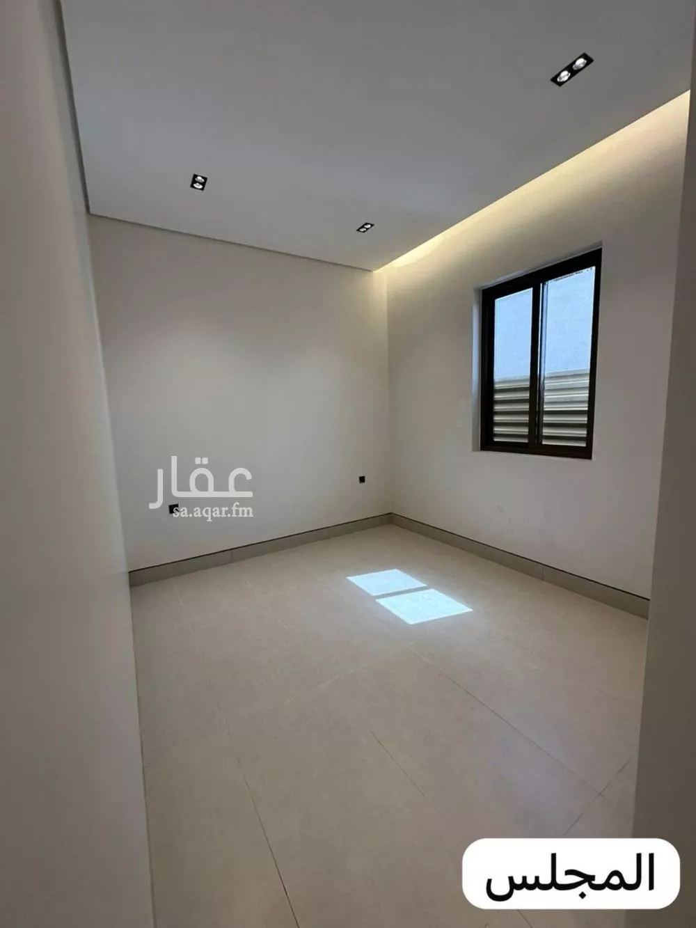 دور 4 غرف في الروابي 10