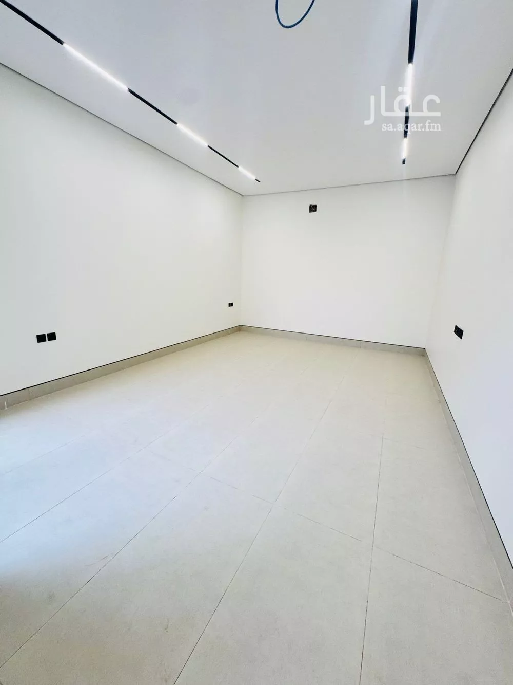 فيلا 4 غرف في اليرموك 14