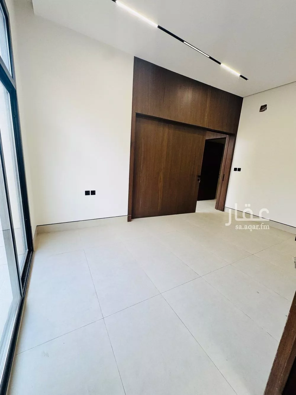 فيلا 4 غرف في اليرموك 10