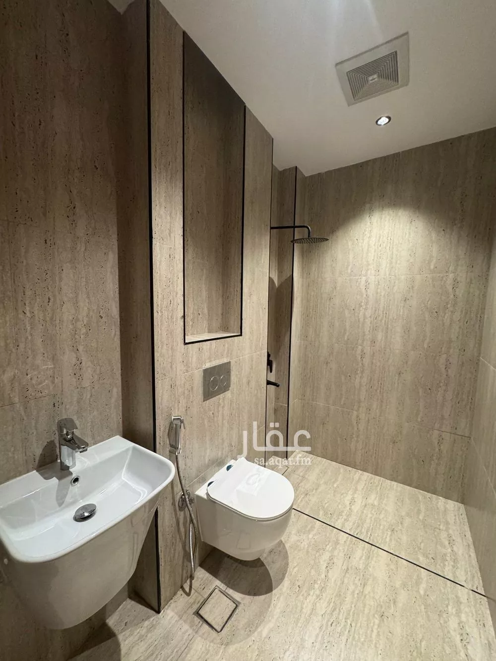 شقة 3 غرف في النرجس 9