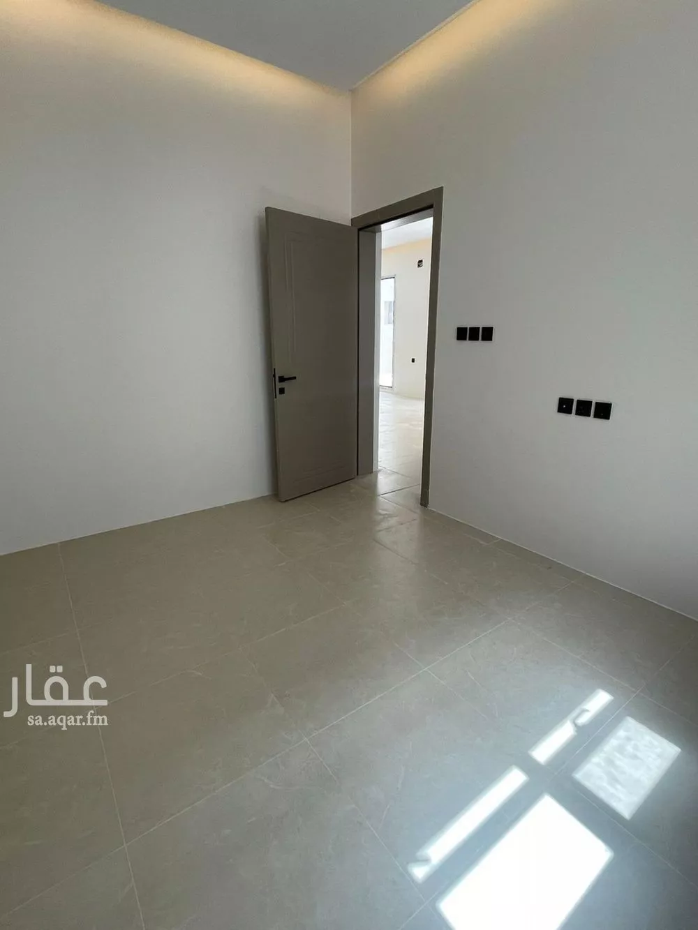 فيلا 5 غرف في الرمال 6