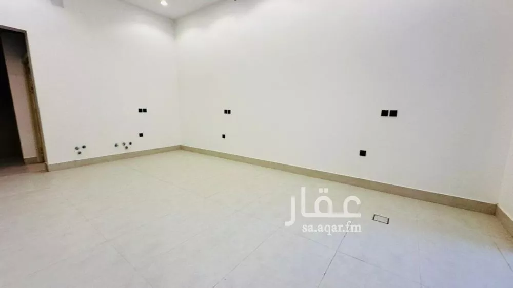 فيلا 13 غرف في النرجس 9