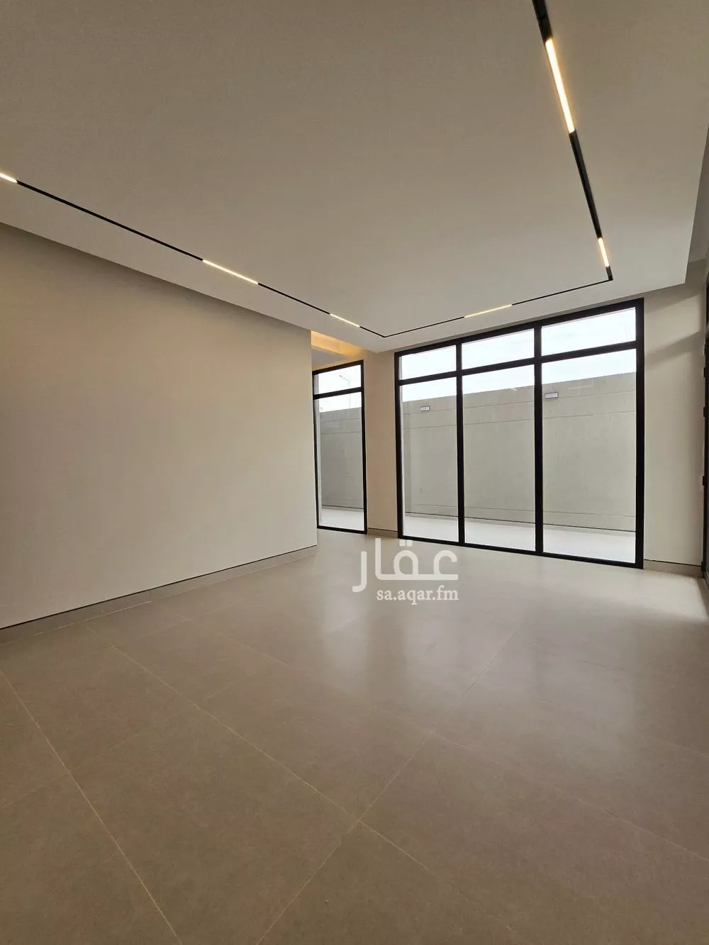 6 bedroom villa in Al Rimal 13