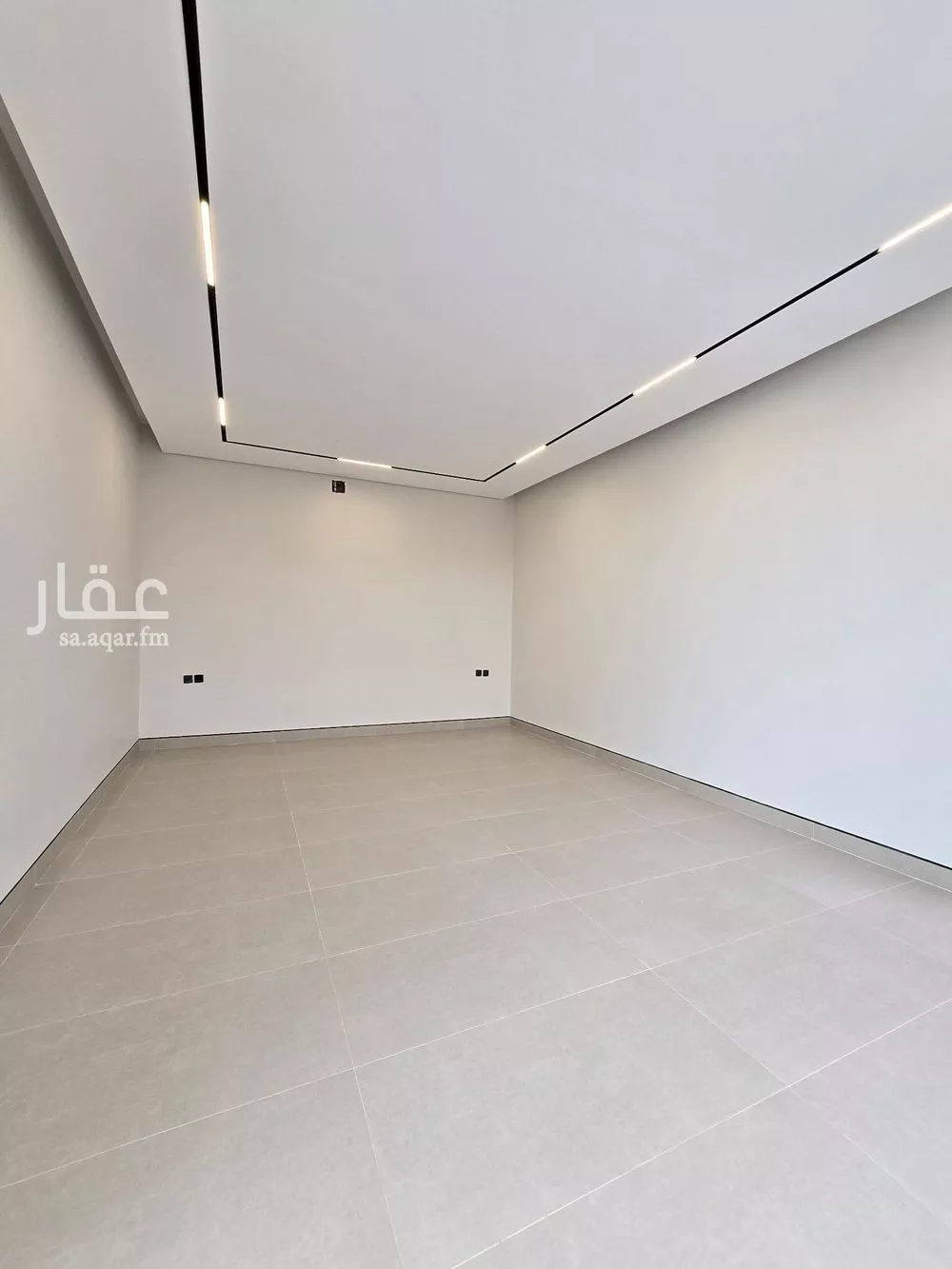 6 bedroom villa in Al Rimal 16