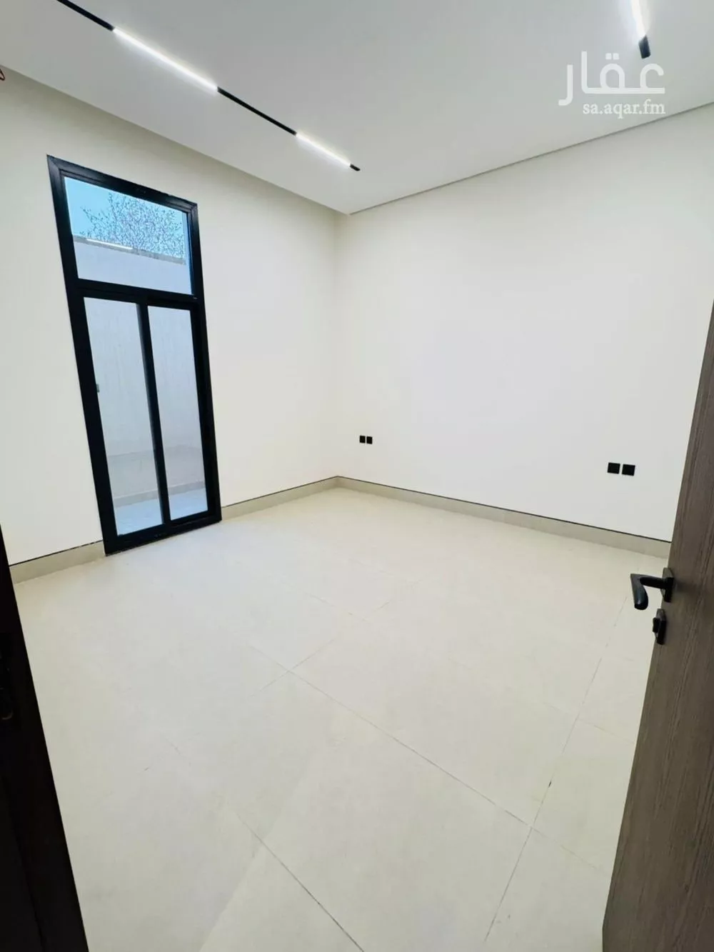 4 bedroom villa in Al Yarmouk 7