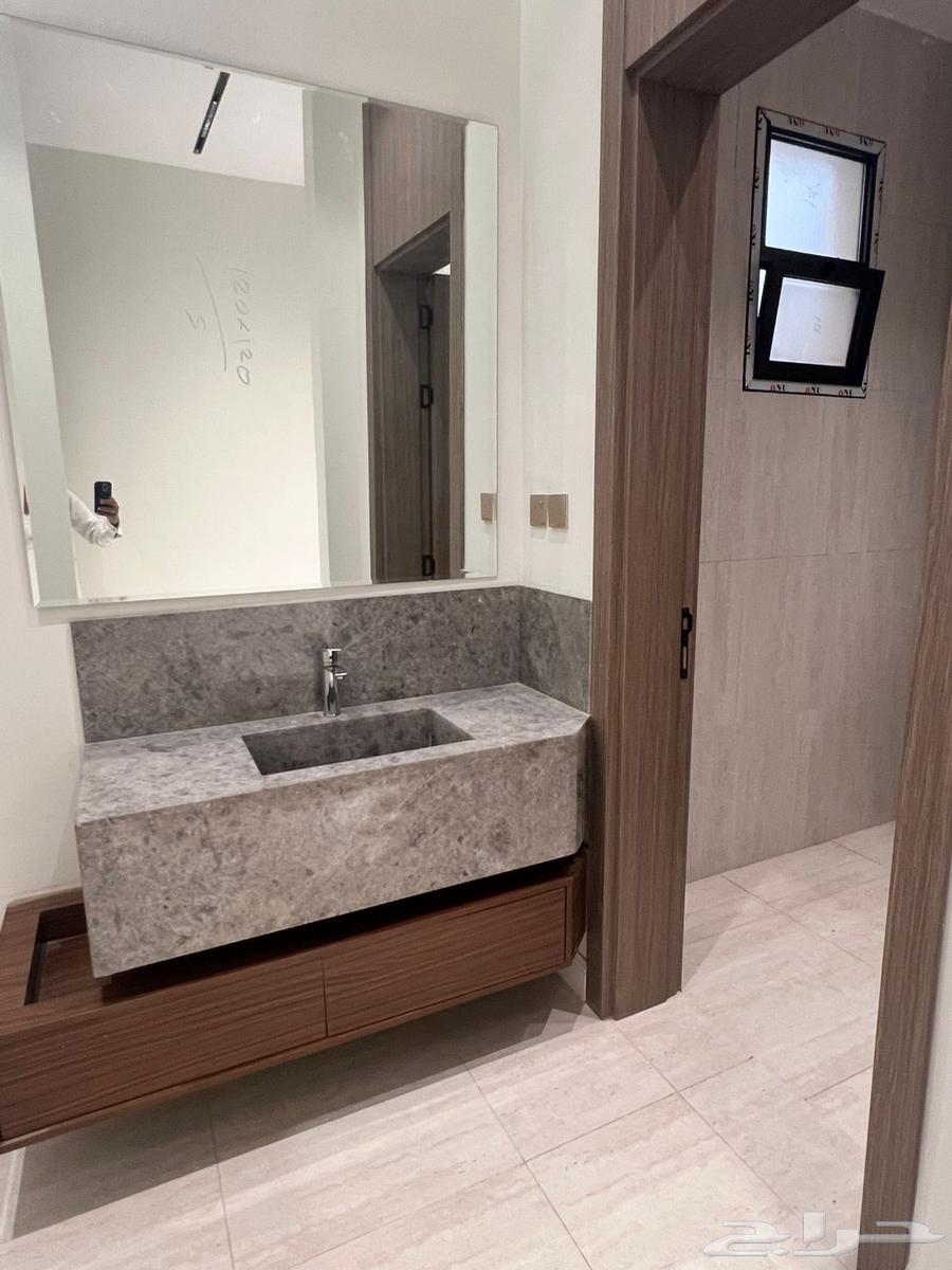 شقة 3 غرف في الرمال 11