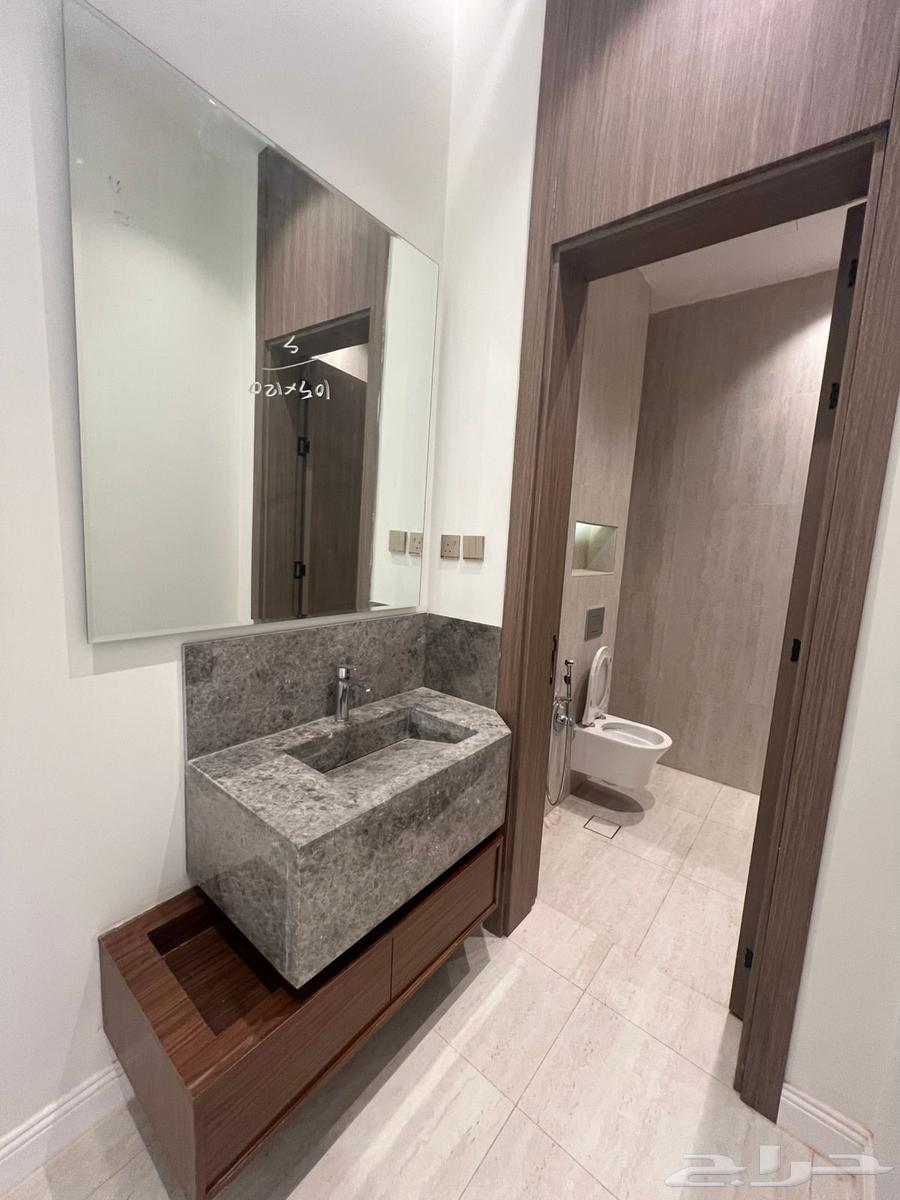 شقة 3 غرف في الرمال 14