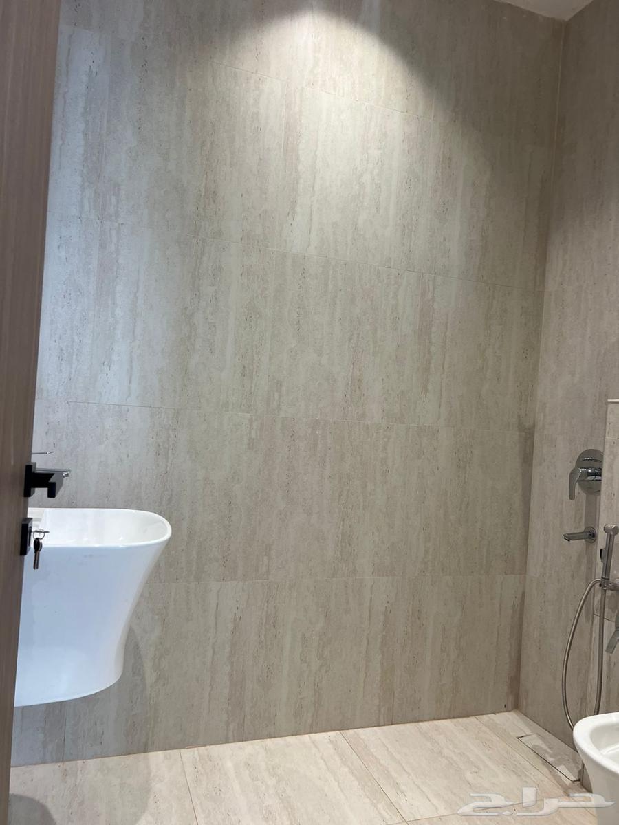 شقة 3 غرف في الرمال 16