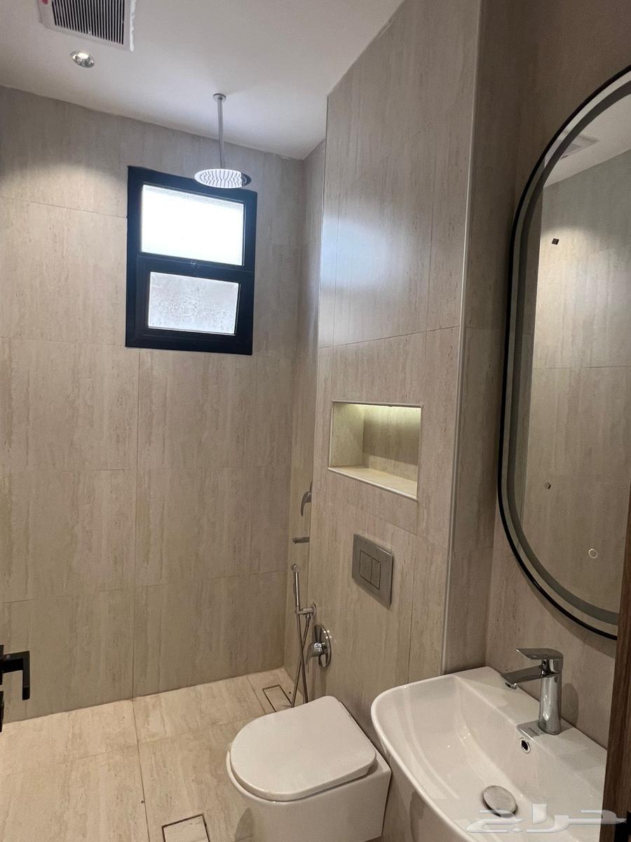 شقة 3 غرف في الرمال 4