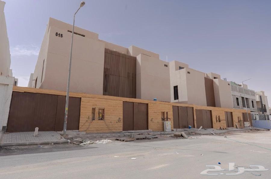 شقة 4 غرف في المرجان 4