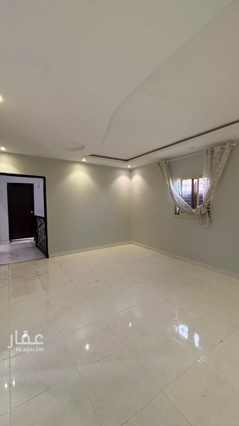 3 bedroom floor in Okaz 11