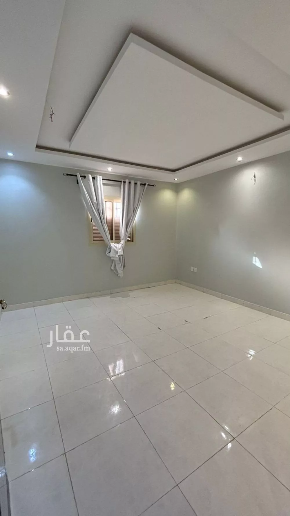 3 bedroom floor in Okaz 15