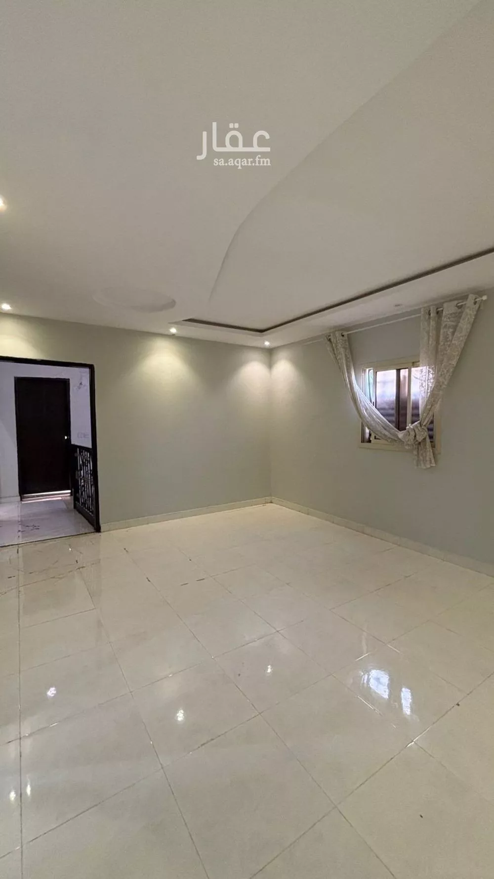 3 bedroom floor in Okaz 16