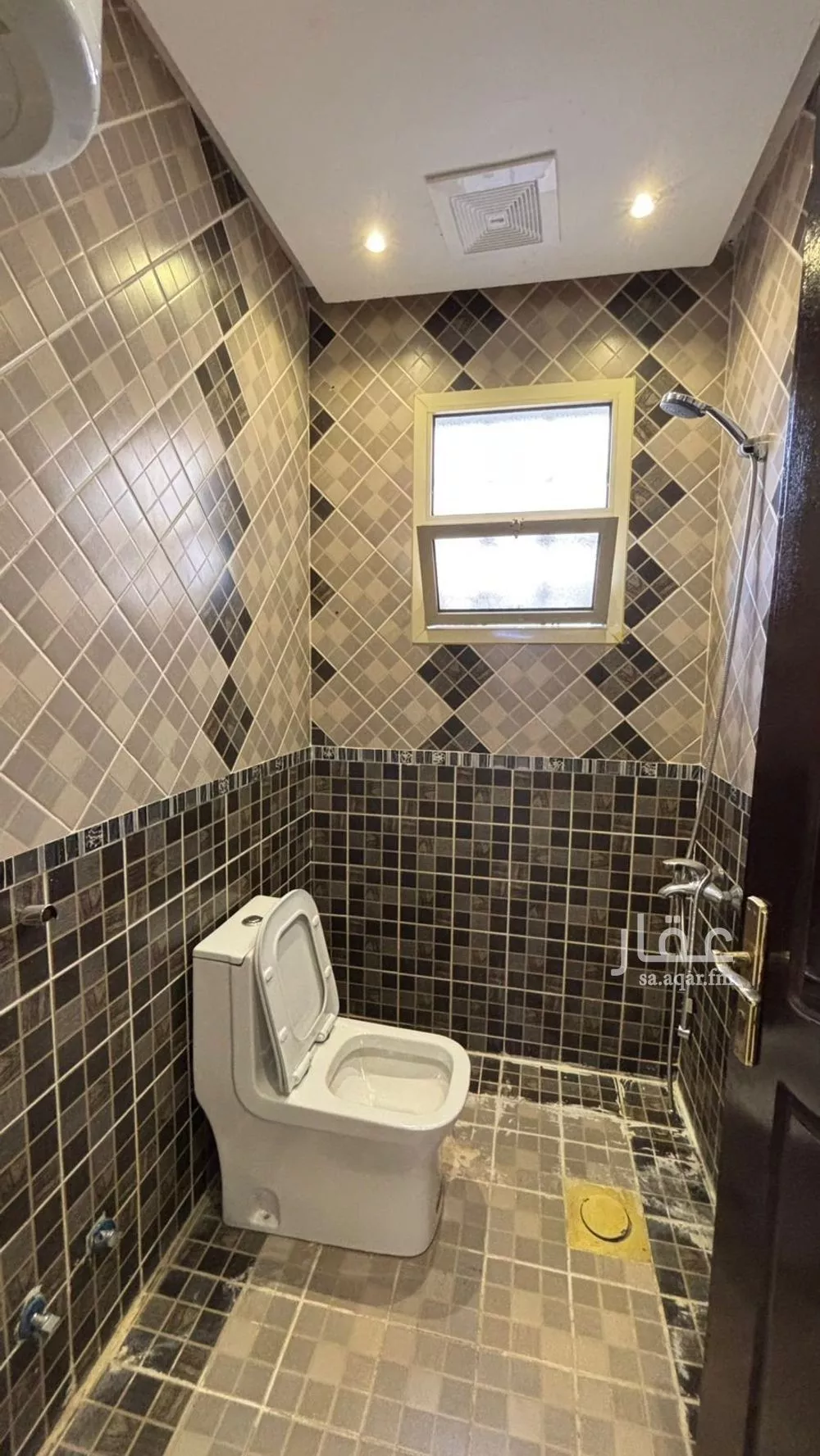 3 bedroom floor in Okaz 8