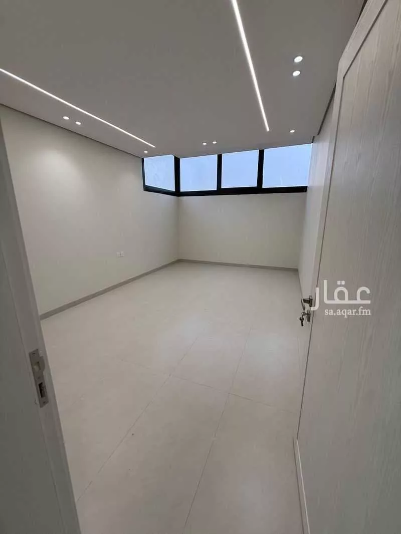 4 bedroom floor in Al Murabba 7