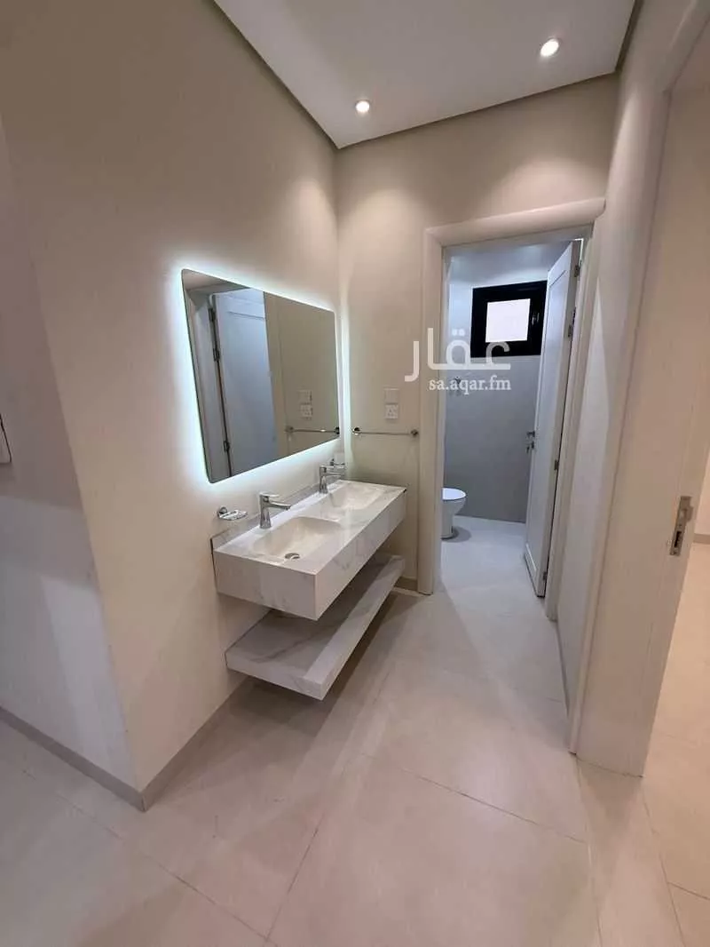 4 bedroom floor in Al Murabba 8