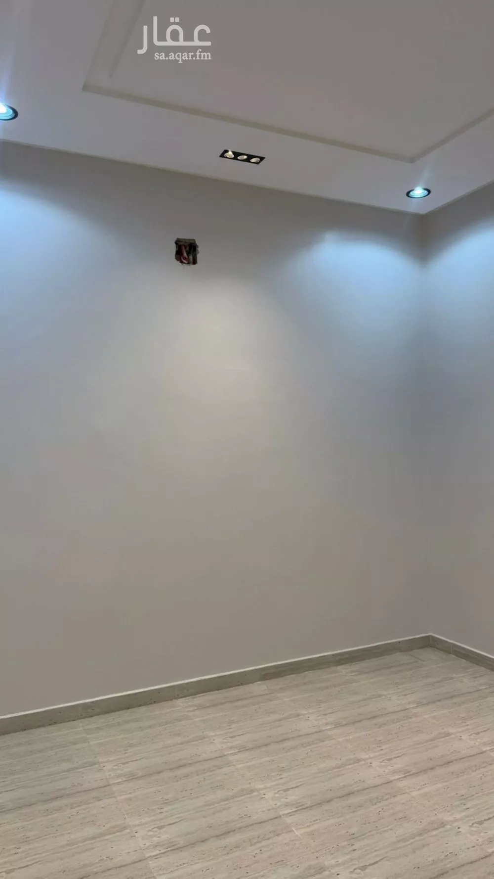 3 bedroom floor in Tuwaiq 4