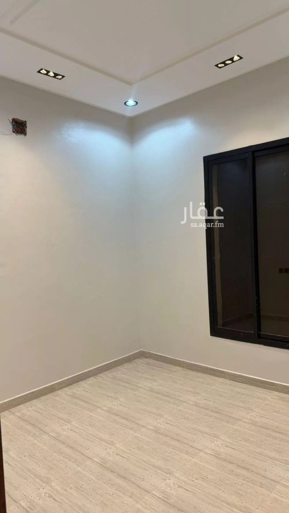 3 bedroom floor in Tuwaiq 10