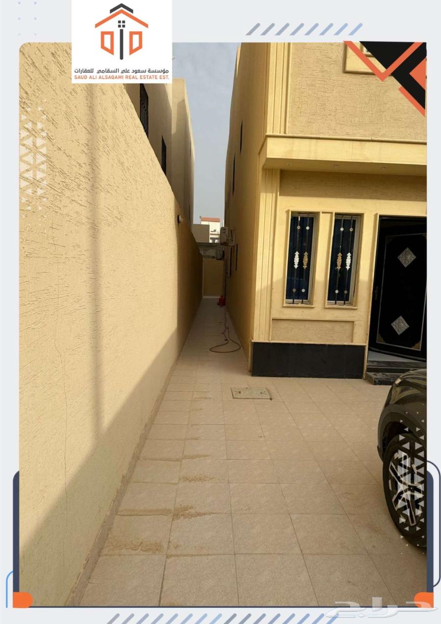 فيلا 5 غرف في عكاظ 5