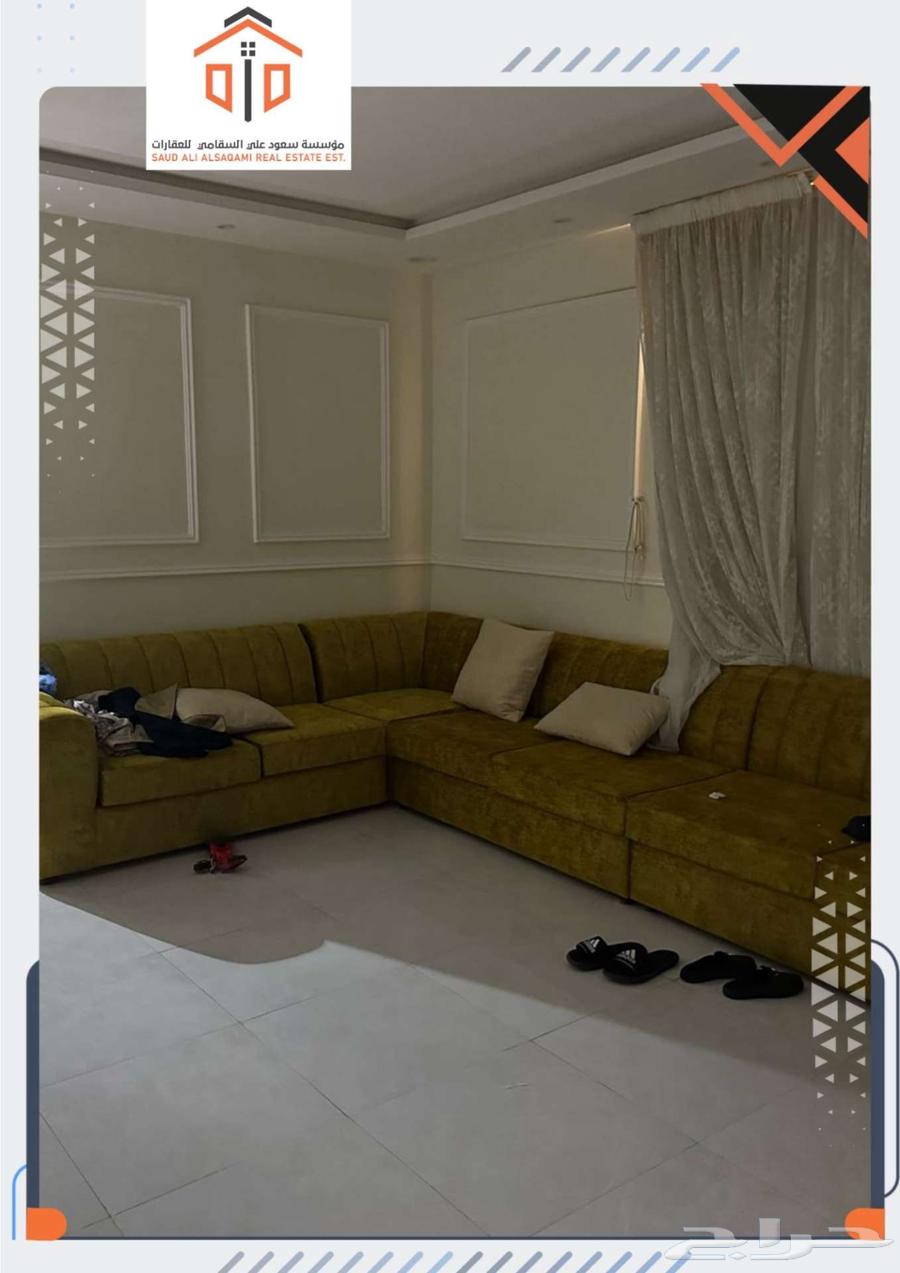 فيلا 5 غرف في عكاظ 7