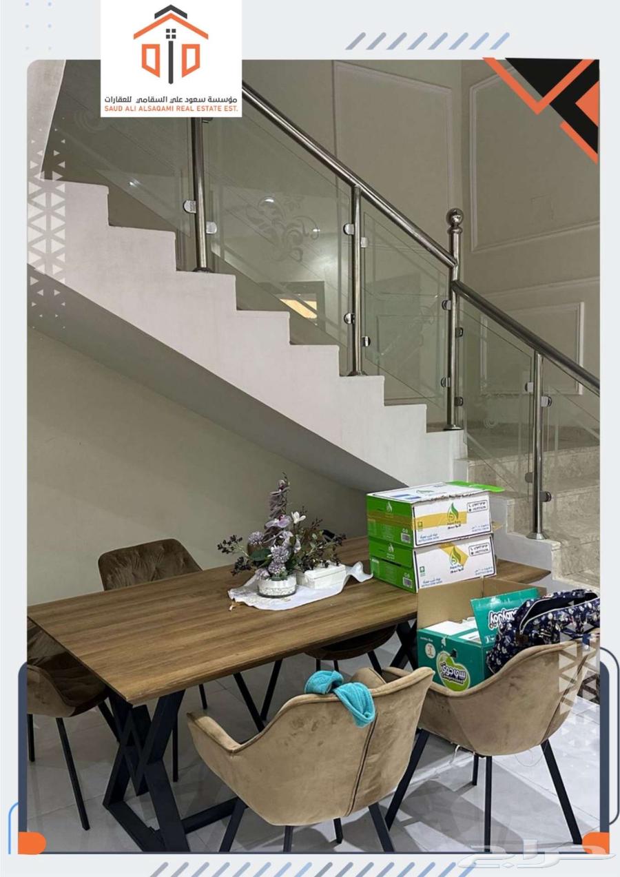 فيلا 5 غرف في عكاظ 10